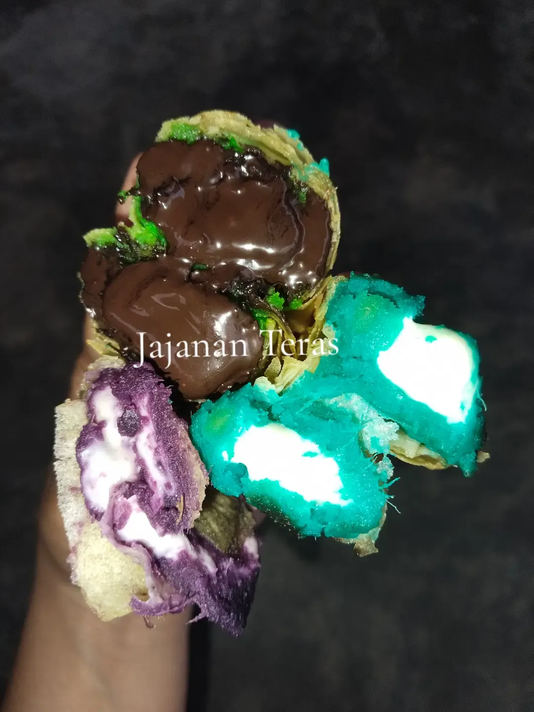Lumpia Ubi Rainbow
