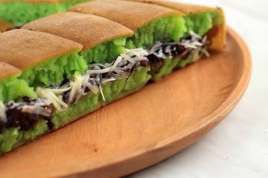 TERANG BULAN PANDAN COKLAT KACANG SUSU