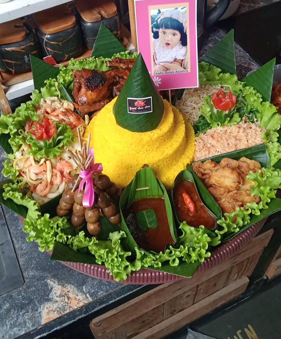 Tumpeng